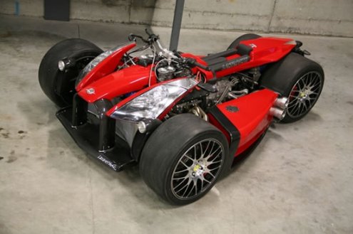 квадроцикл Wazuma V8 с двигателем от Ferrari. квадроцикл Wazuma V8 с двигателем от Ferrari.