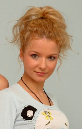 Александра Живова