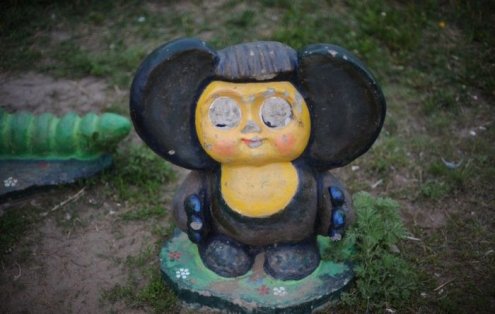 Прикольные поделки во дворах нашей страны