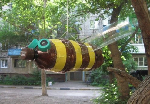 Прикольные поделки во дворах нашей страны