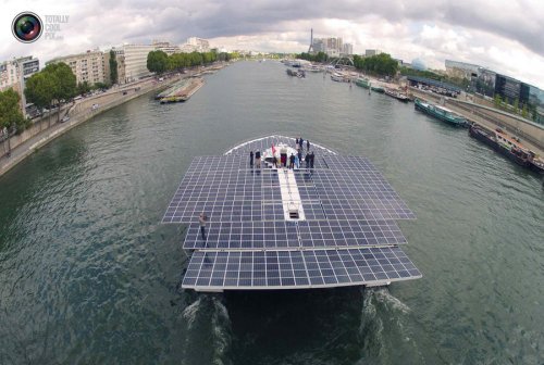 PlanetSolar – катамаран на солнечных батареях.