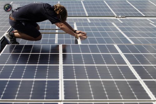 PlanetSolar – катамаран на солнечных батареях.