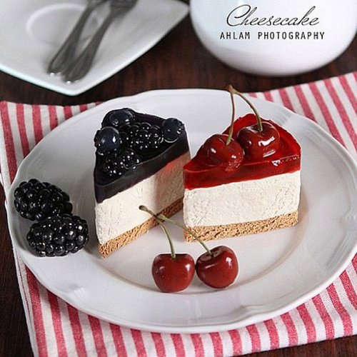 Крошечные копии всяких вкусностей от Алам Алнайди