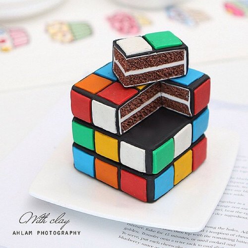 Крошечные копии всяких вкусностей от Алам Алнайди
