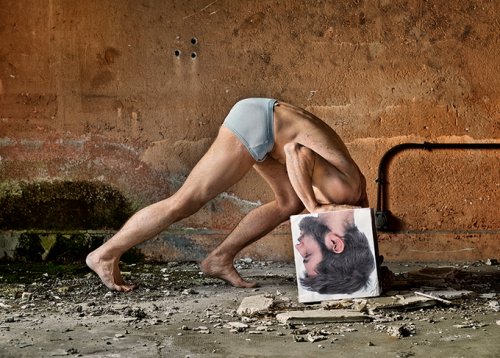 Сюрреалистичная фотосерия "Blocks"