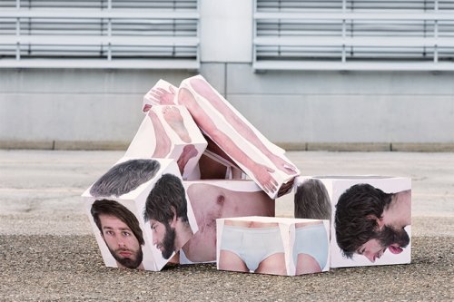 Сюрреалистичная фотосерия "Blocks"